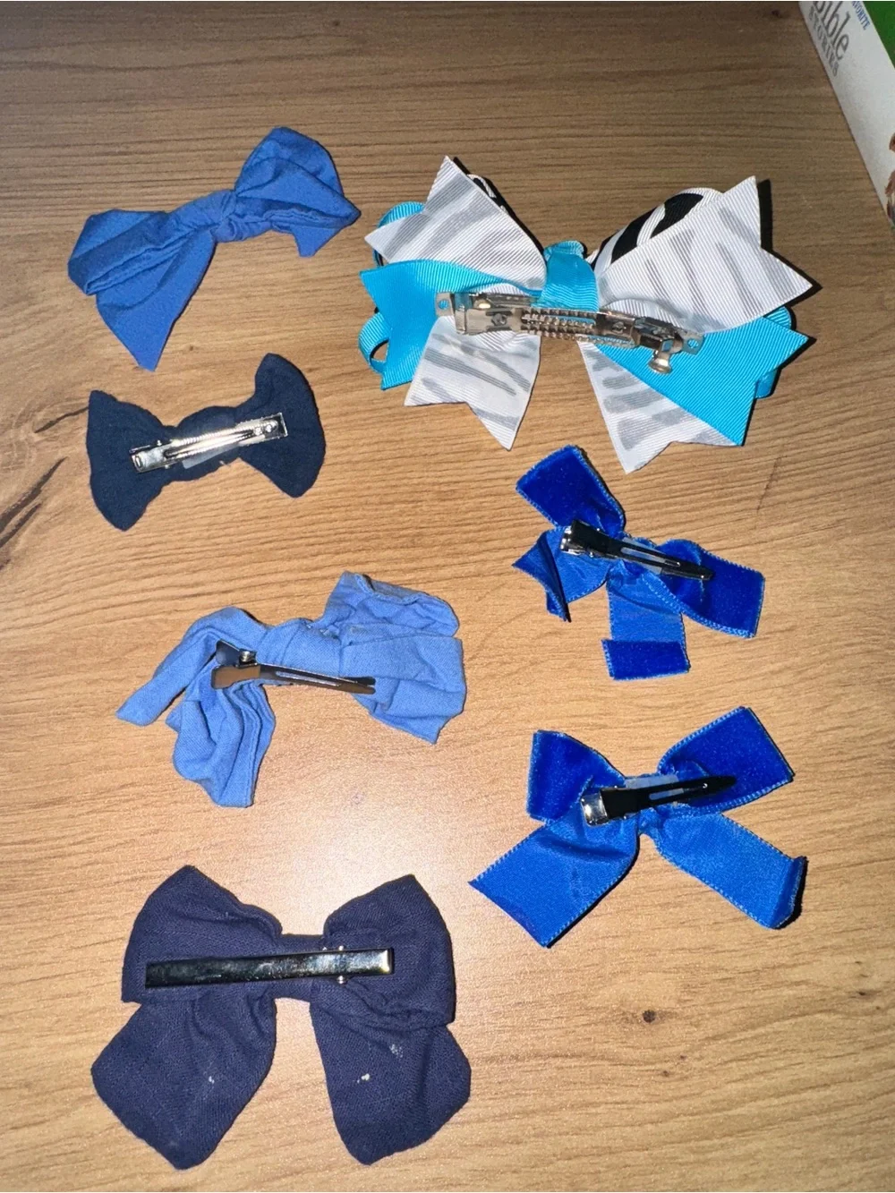 7-Piece Girls Blue Hair Bow Clip Lot Zebra Velvet Grosgrain Bundle